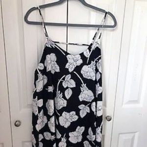 Everly Blue & White Dress SZ L